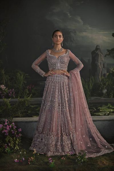Erum Khan 1105